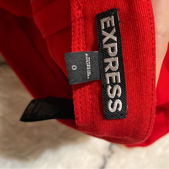 Express bandage mini skirt red tight stretchy size 0 excellent condition - Picture 4 of 5